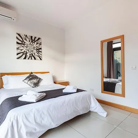 Comfortable Penthouse, Served With Lift, Wifi & Ac By 360 Estates *